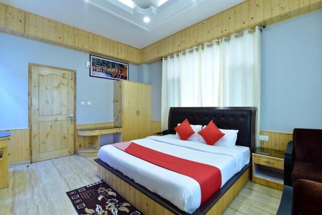 Hotel Bodh International Manāli Exteriér fotografie